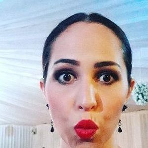 Meet your Posher, Ana